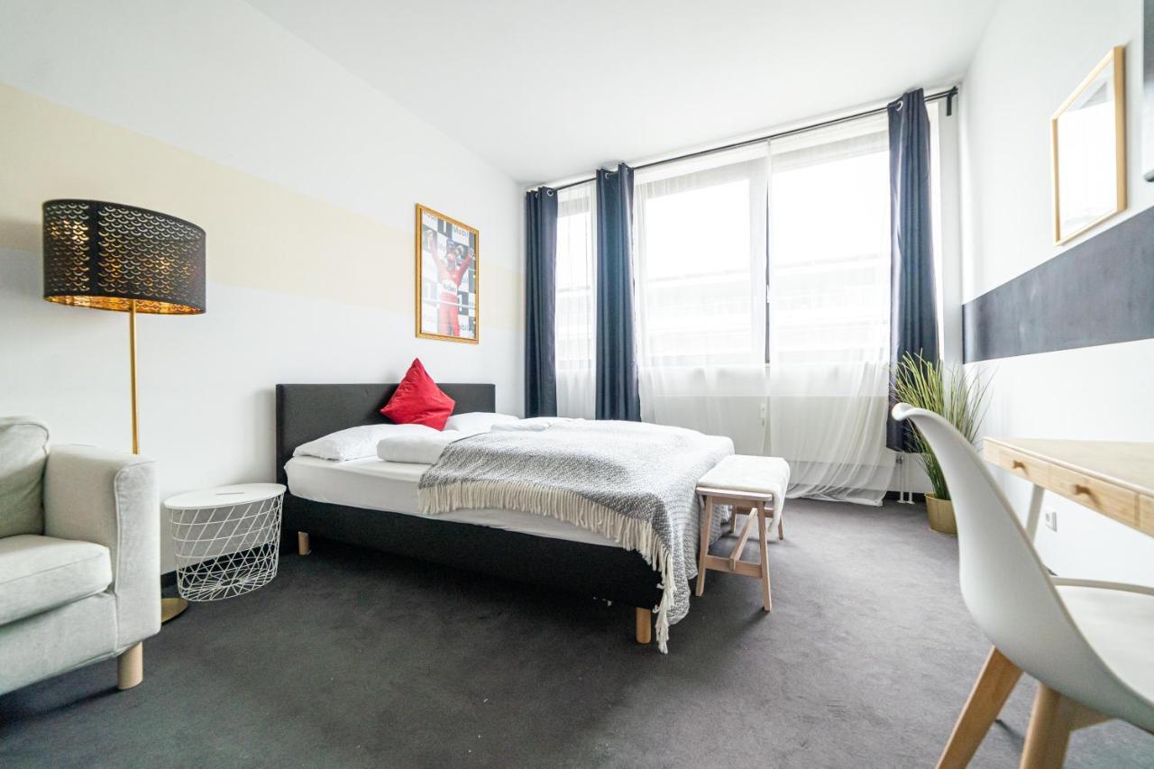 Full House Hostel Nurnberg - Shared Bath & Kitchen Exterior photo