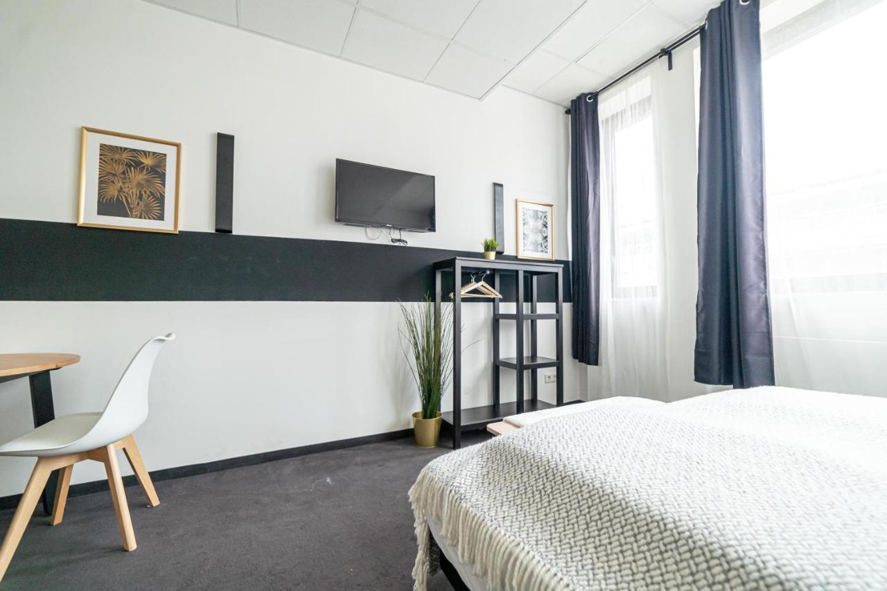 Full House Hostel Nurnberg - Shared Bath & Kitchen Exterior photo