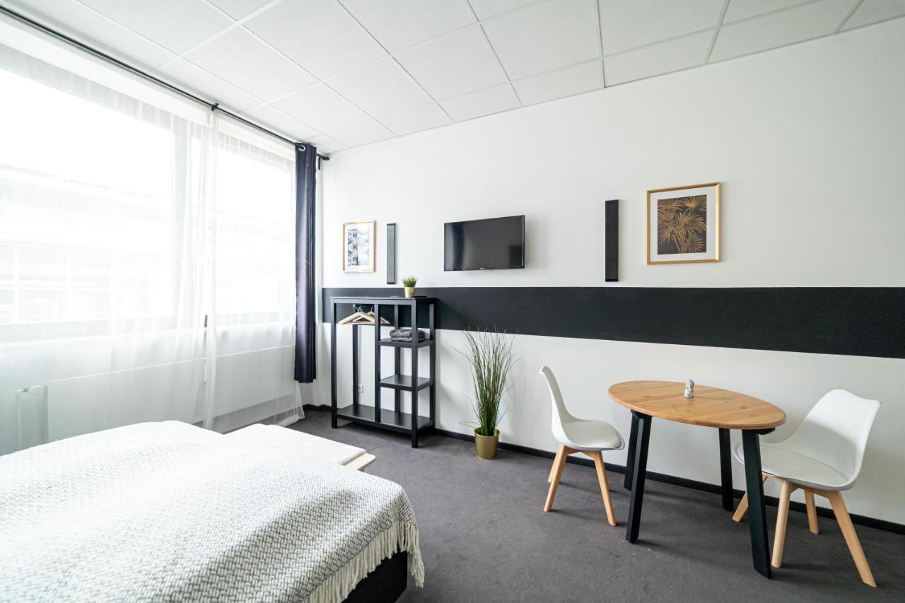 Full House Hostel Nurnberg - Shared Bath & Kitchen Exterior photo