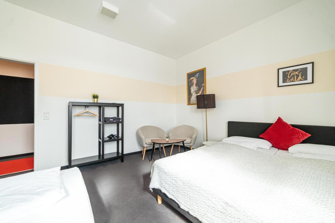 Full House Hostel Nurnberg - Shared Bath & Kitchen Exterior photo