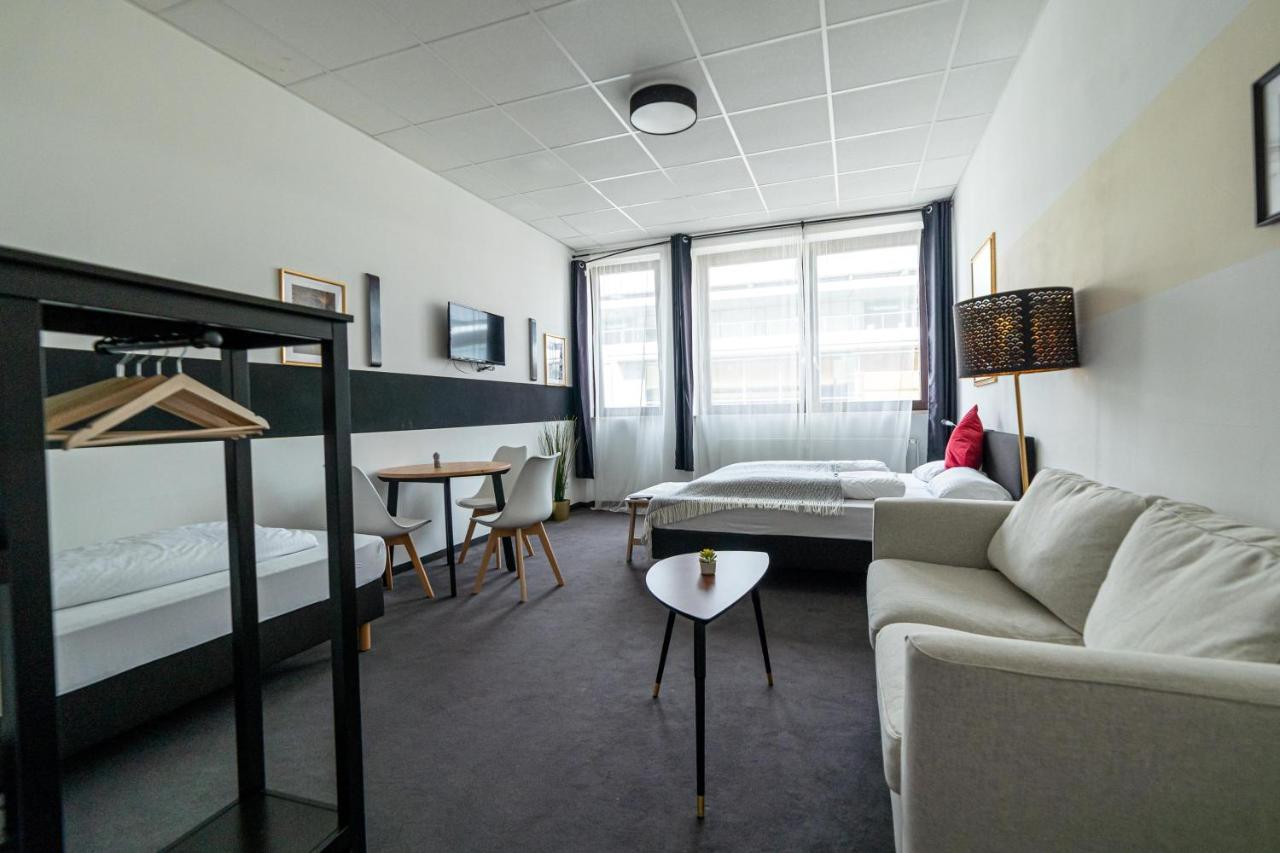 Full House Hostel Nurnberg - Shared Bath & Kitchen Exterior photo
