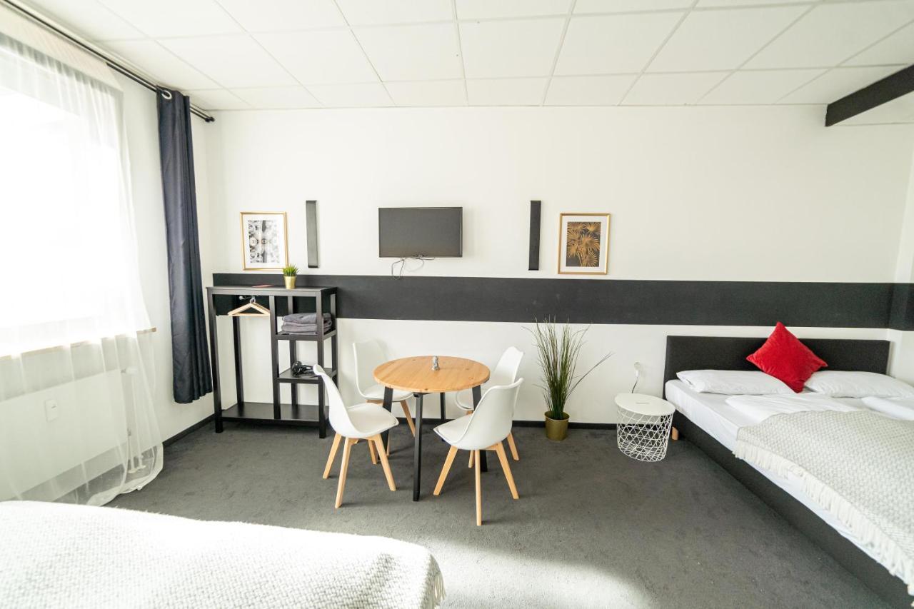 Full House Hostel Nurnberg - Shared Bath & Kitchen Exterior photo